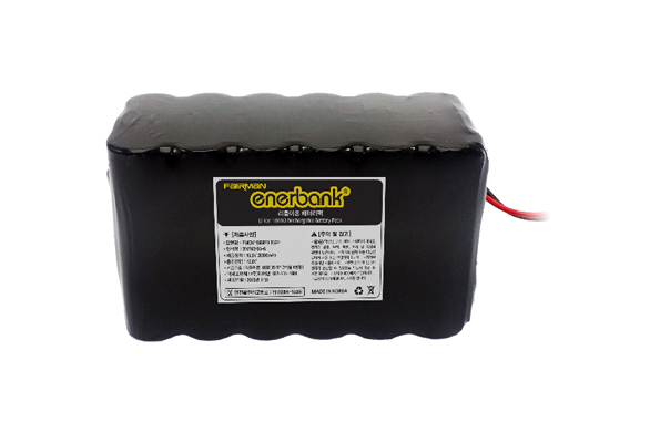 10.8V 20700mAh